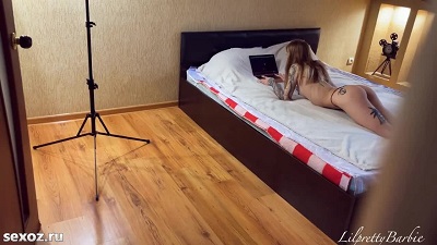 Озабоченный отчим нагло вставил хуй в падчерицу